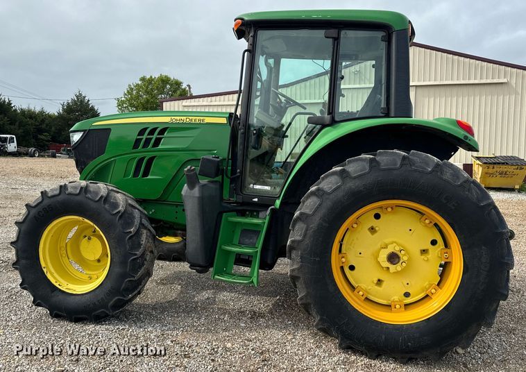 image for item EH6732 2012 John Deere 6125M MFWD tractor