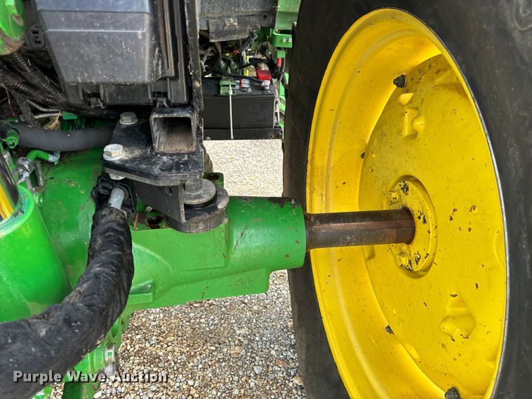 image for item EH6732 2012 John Deere 6125M MFWD tractor