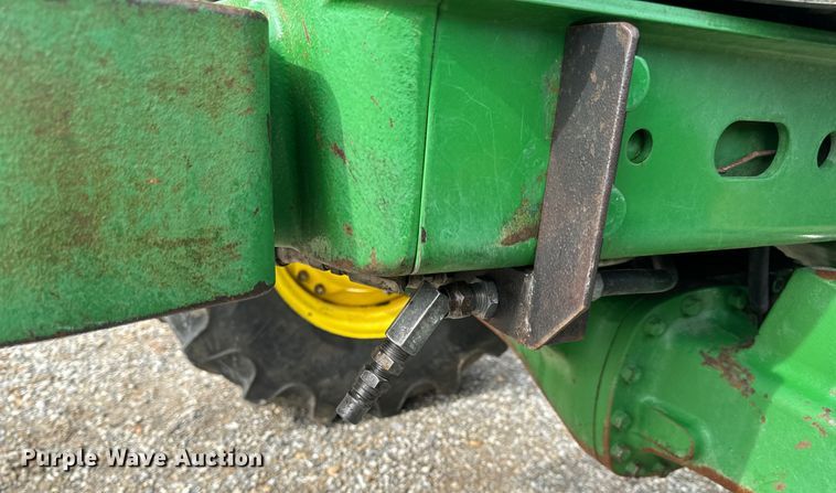 image for item EH6732 2012 John Deere 6125M MFWD tractor