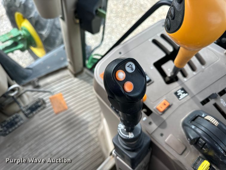 image for item EH6732 2012 John Deere 6125M MFWD tractor