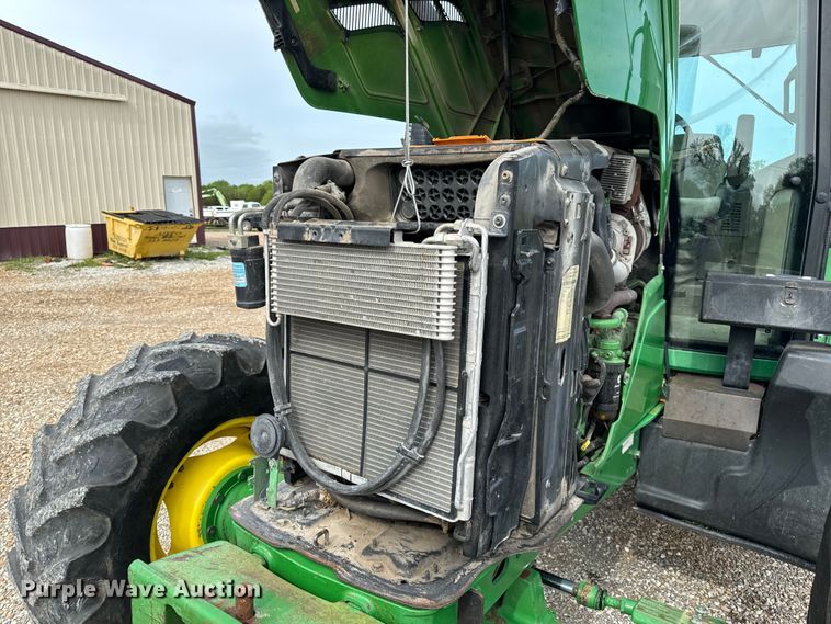 image for item EH6732 2012 John Deere 6125M MFWD tractor