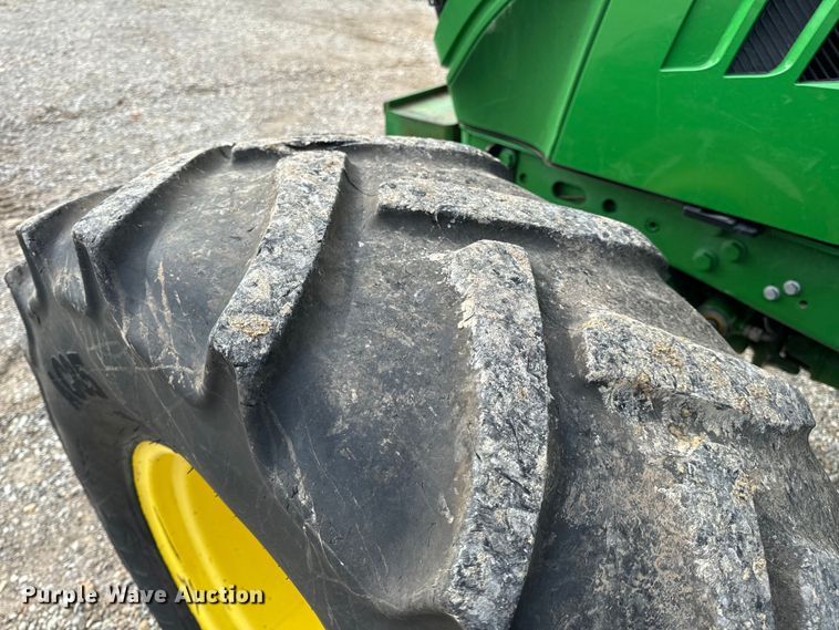 image for item EH6732 2012 John Deere 6125M MFWD tractor