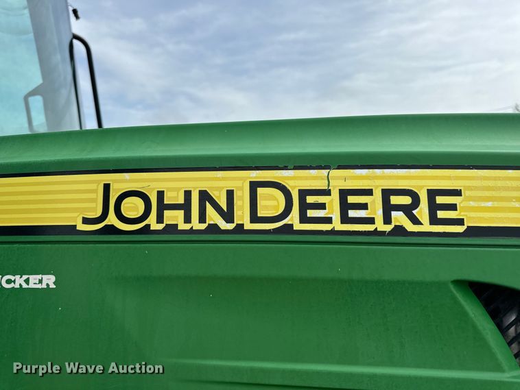 image for item EH6732 2012 John Deere 6125M MFWD tractor