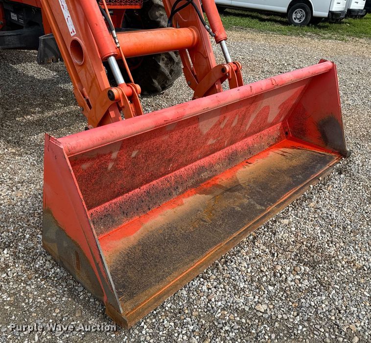 image for item EH6733 2016 Kubota M6-131 MFWD tractor