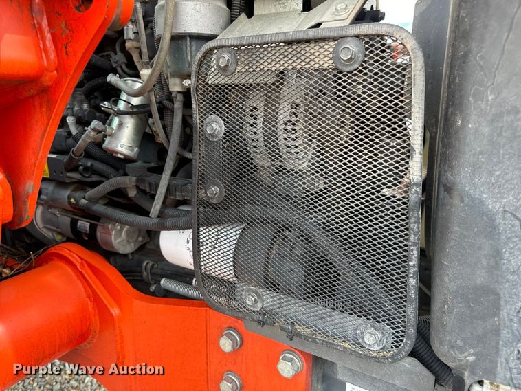 image for item EH6733 2016 Kubota M6-131 MFWD tractor