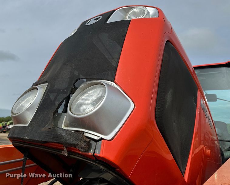 image for item EH6733 2016 Kubota M6-131 MFWD tractor