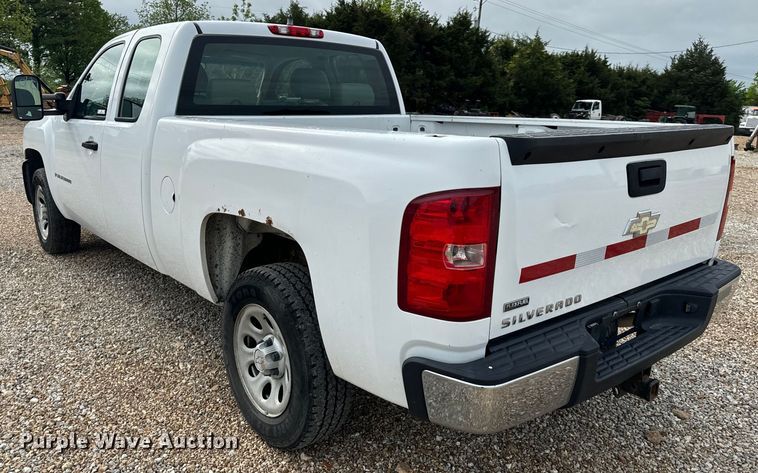 image for item EH6735 2007 Chevrolet Silverado 1500 Ext. Cab pickup truck