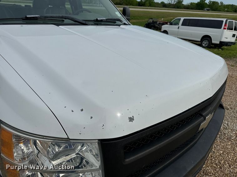 image for item EH6735 2007 Chevrolet Silverado 1500 Ext. Cab pickup truck