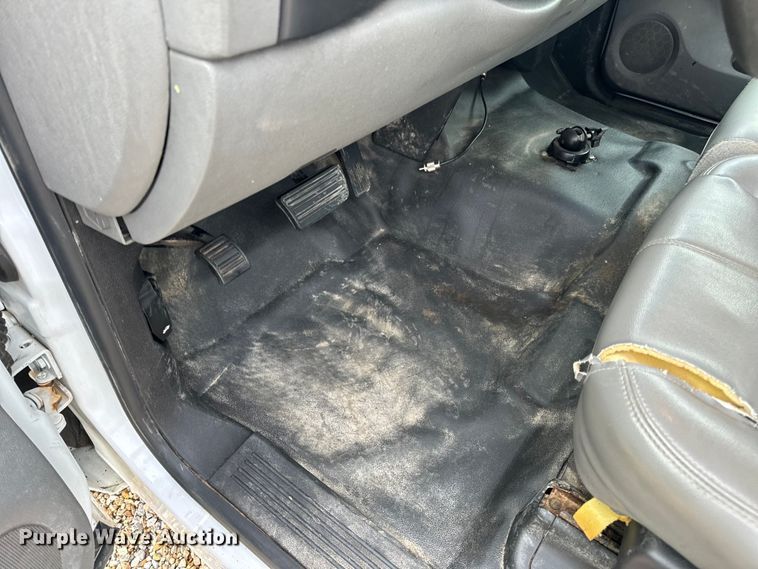 image for item EH6735 2007 Chevrolet Silverado 1500 Ext. Cab pickup truck