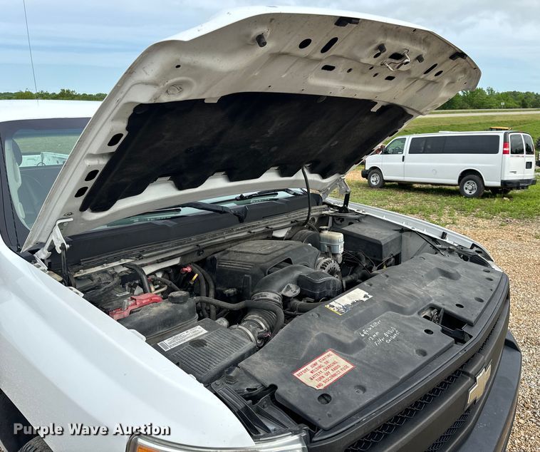 image for item EH6735 2007 Chevrolet Silverado 1500 Ext. Cab pickup truck