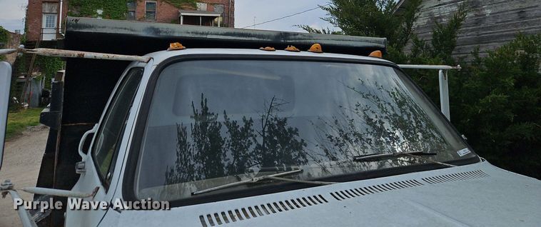 image for item EI3753 1980 GMC 7000 dump truck