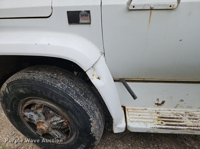 image for item EI3753 1980 GMC 7000 dump truck