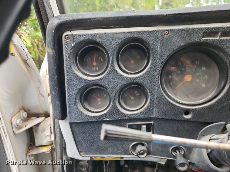 image for item EI3753 1980 GMC 7000 dump truck