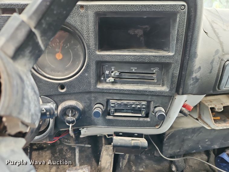 image for item EI3753 1980 GMC 7000 dump truck