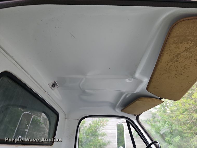 image for item EI3753 1980 GMC 7000 dump truck