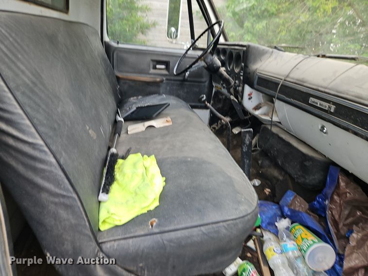 image for item EI3753 1980 GMC 7000 dump truck