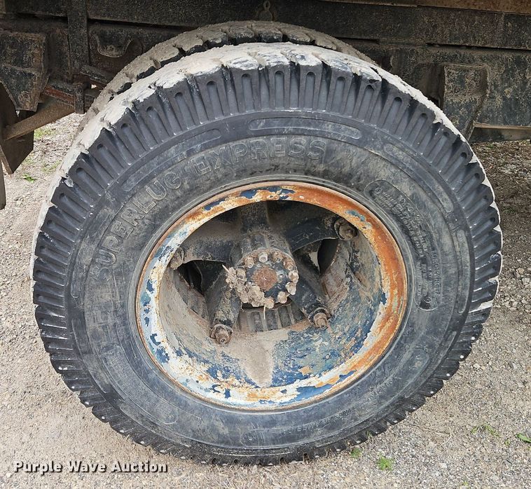 image for item EI3753 1980 GMC 7000 dump truck