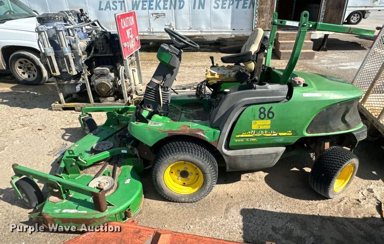 image for item EJ0598 John Deere 7 Iron II lawn mower