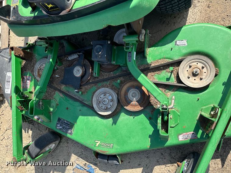 image for item EJ0598 John Deere 7 Iron II lawn mower