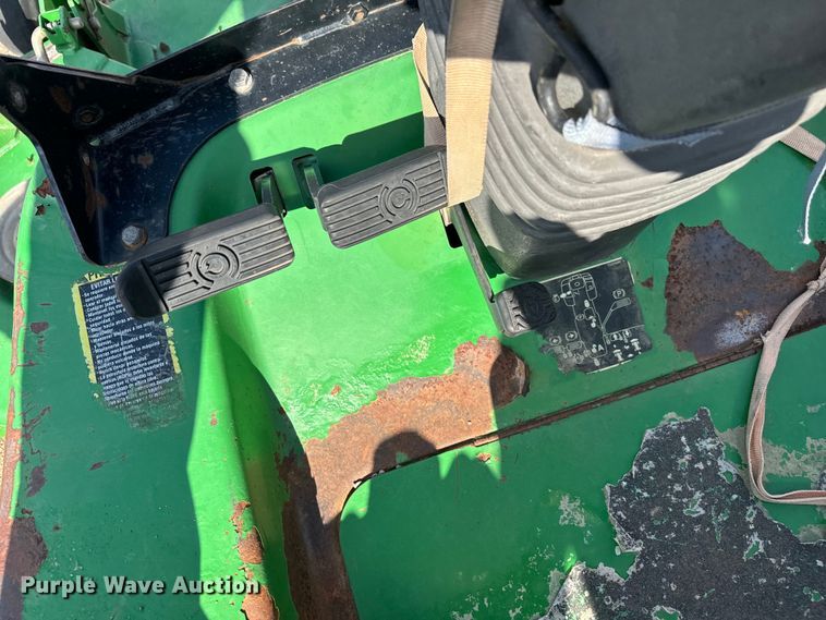 image for item EJ0598 John Deere 7 Iron II lawn mower