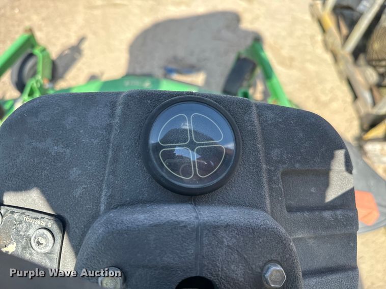 image for item EJ0598 John Deere 7 Iron II lawn mower