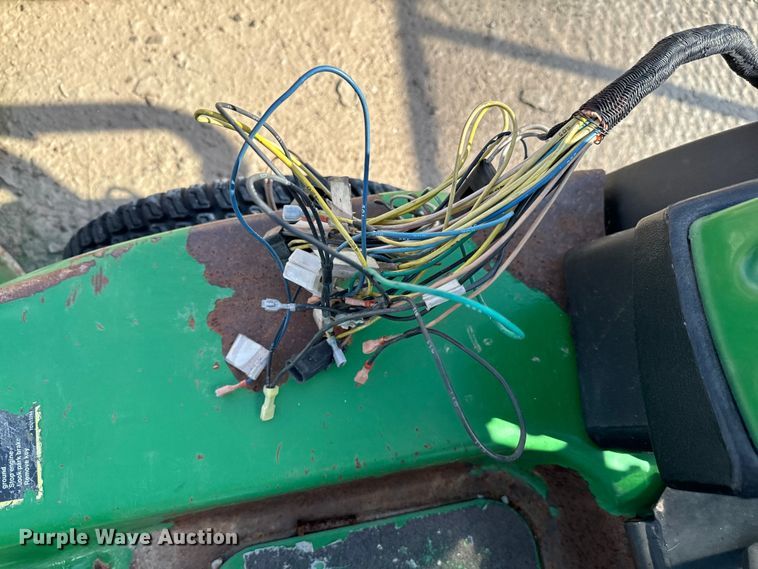 image for item EJ0598 John Deere 7 Iron II lawn mower