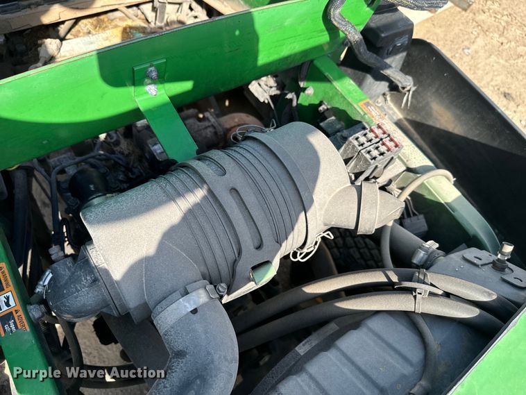 image for item EJ0598 John Deere 7 Iron II lawn mower