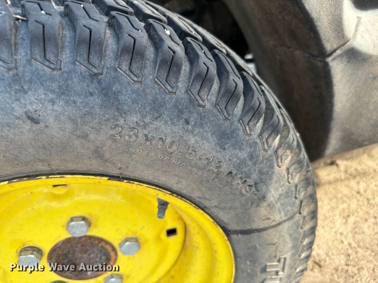 image for item EJ0598 John Deere 7 Iron II lawn mower