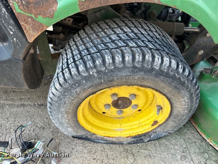 image for item EJ0598 John Deere 7 Iron II lawn mower