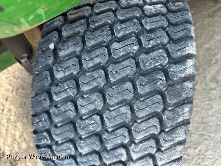 image for item EJ0598 John Deere 7 Iron II lawn mower