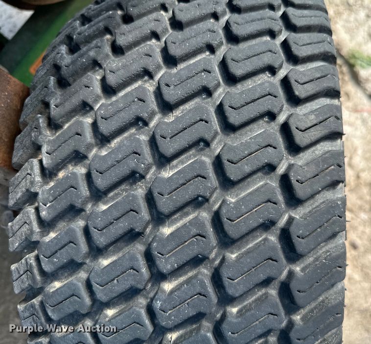 image for item EJ0598 John Deere 7 Iron II lawn mower