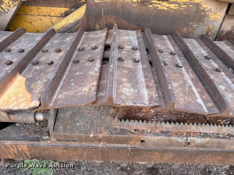 image for item EJ0599 1998 John Deere 555G loader