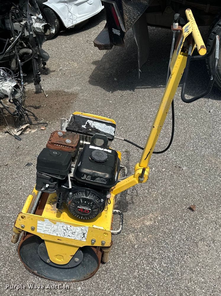 image for item EJ0601 1999 Bomag BM55E single drum vibratory roller