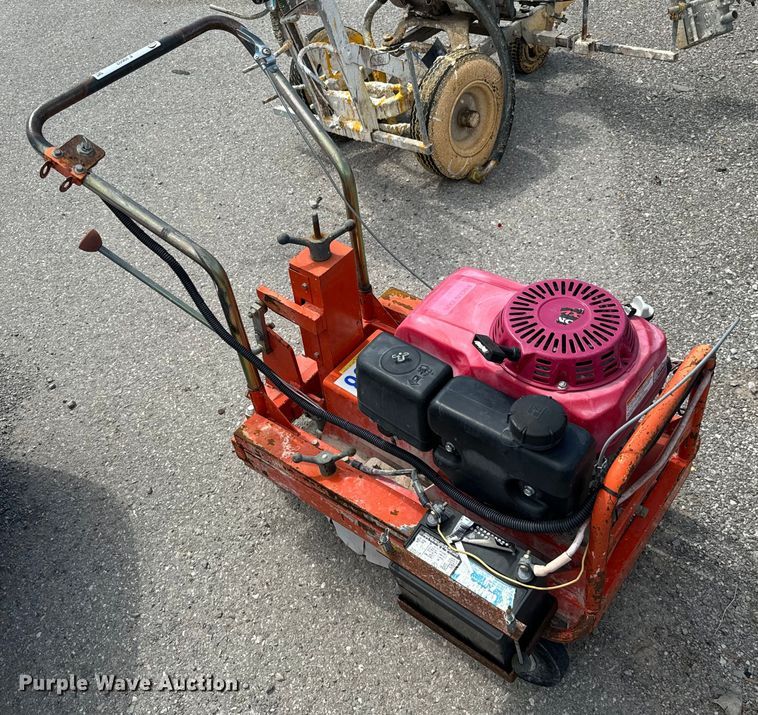 image for item EJ0602 Trantex  line remover