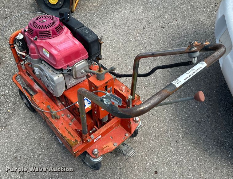 image for item EJ0602 Trantex  line remover