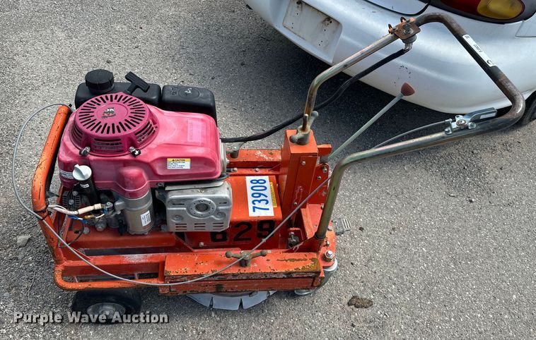 image for item EJ0602 Trantex  line remover