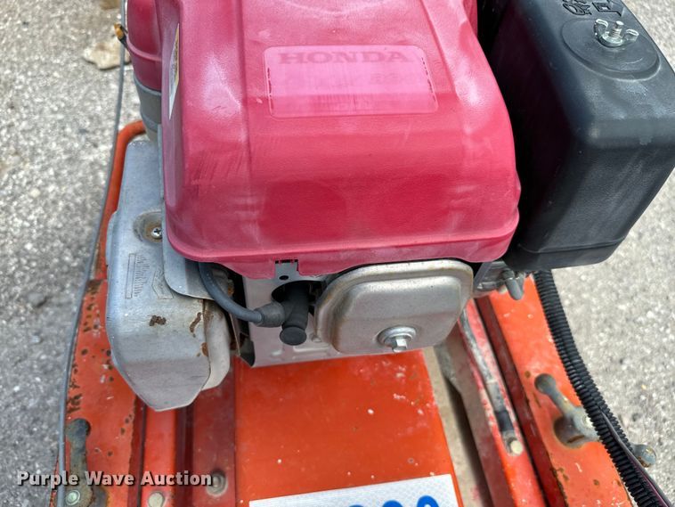 image for item EJ0602 Trantex  line remover