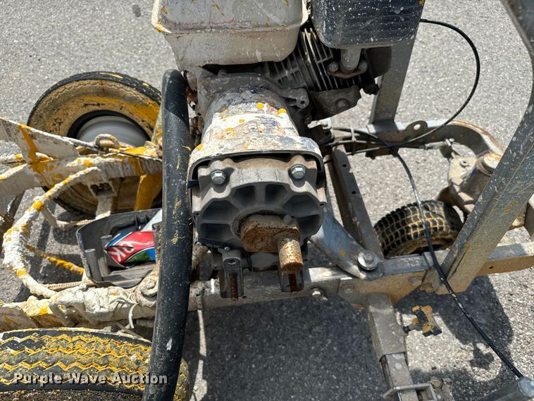 image for item EJ0603 Graco line sprayer