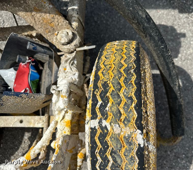 image for item EJ0603 Graco line sprayer