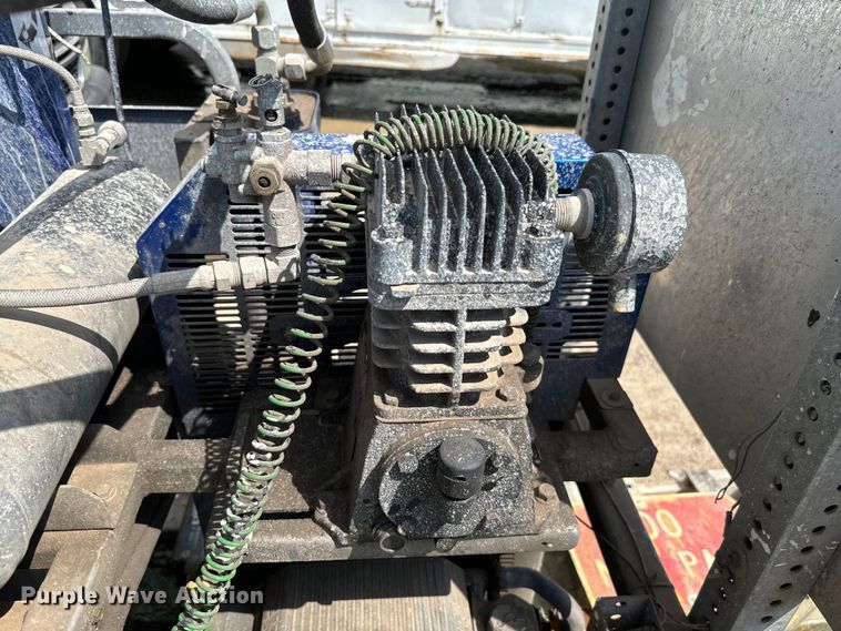 image for item EJ0604 Graco RoadLazer sprayer