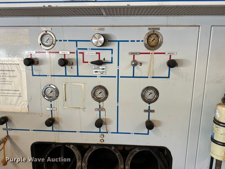 image for item EJ0605 Bauer UN12E3 SCBA air compressor