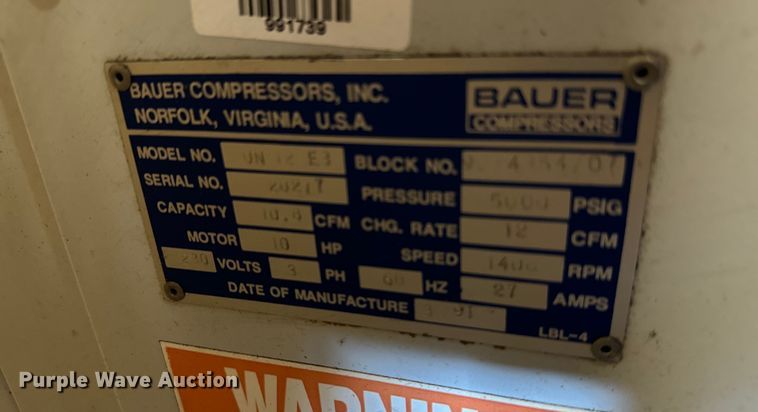 image for item EJ0605 Bauer UN12E3 SCBA air compressor