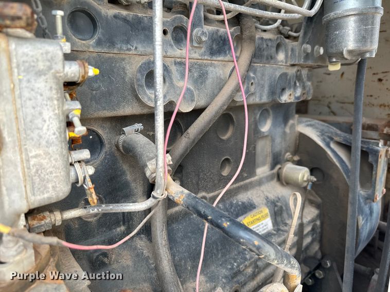 image for item EJ0606 2002 International  4700 sewer jetter truck