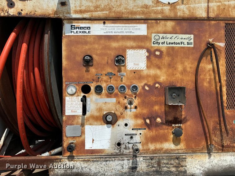 image for item EJ0606 2002 International  4700 sewer jetter truck