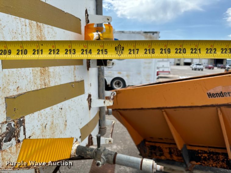 image for item EJ0607 1979 International  F-2654 tank truck