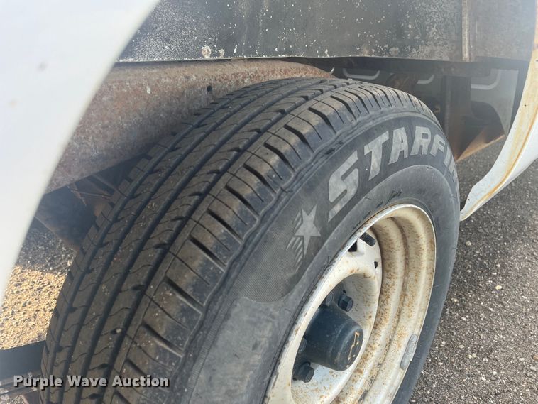 image for item EJ2678 2001 Chevrolet S10 Ext. Cab pickup truck