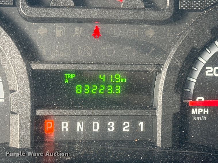 image for item EJ2679 2010 Ford E450 shuttle bus