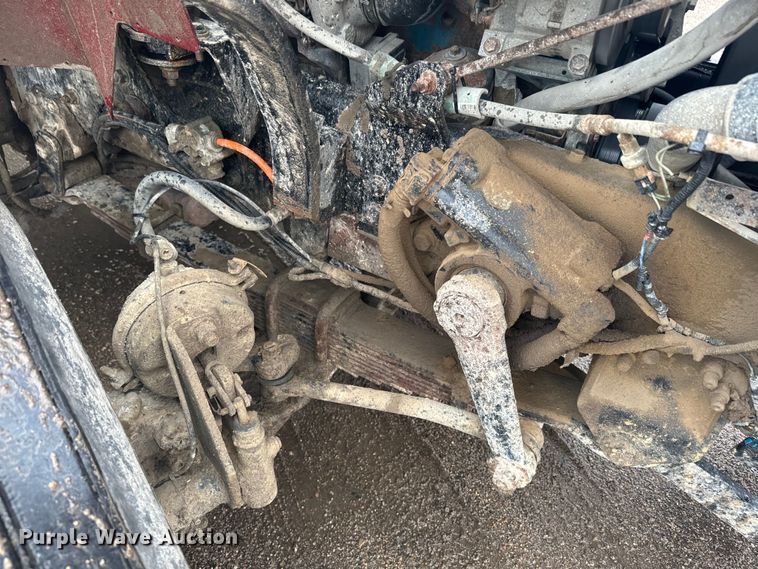 image for item EJ2692 2005 International 7400 dump truck