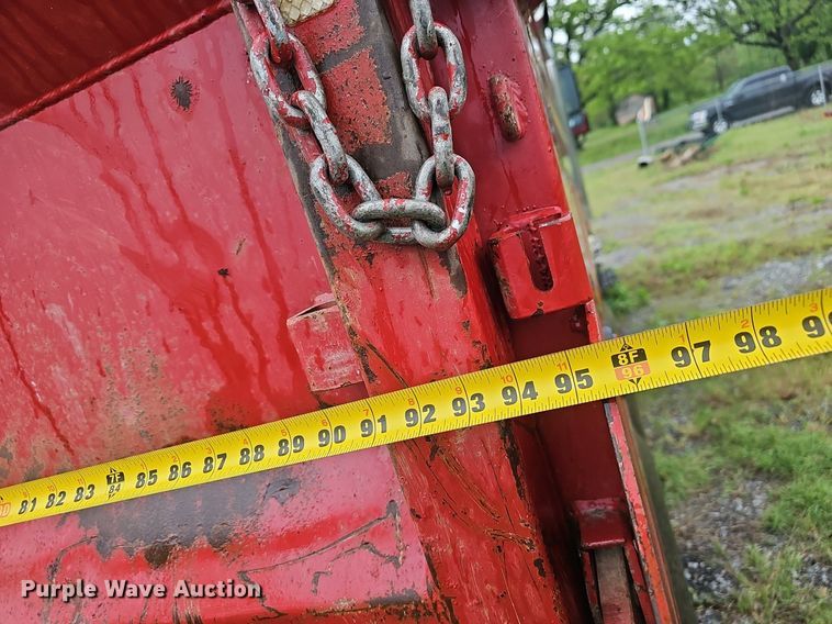 image for item EJ5340 2005 International 7400 dump truck