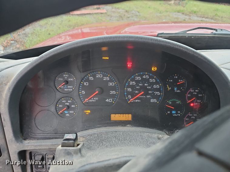 image for item EJ5340 2005 International 7400 dump truck